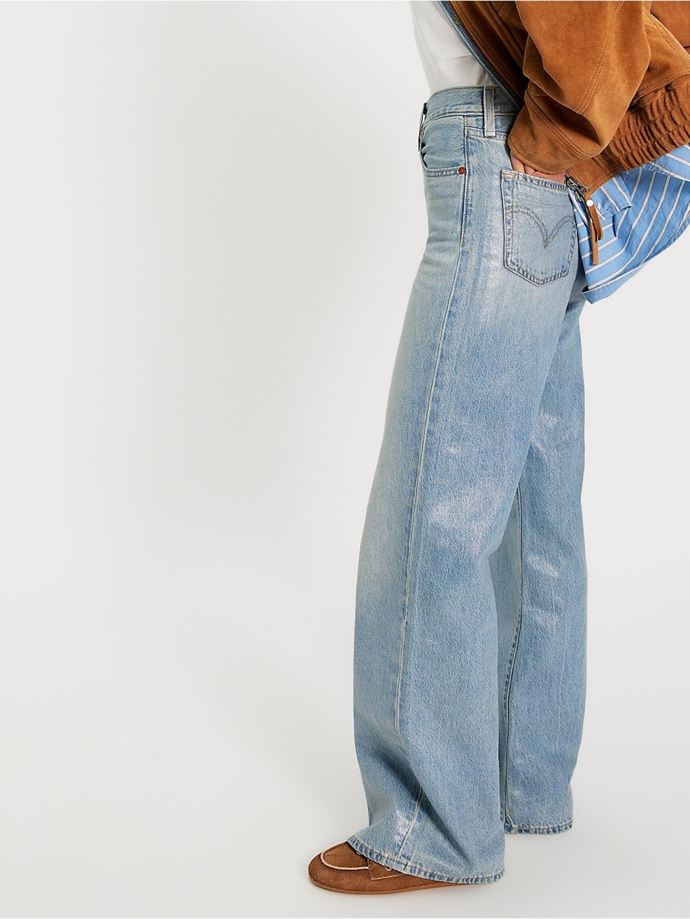 Levi’s Ribcage Wide Leg Jean - Picture 1 of 3